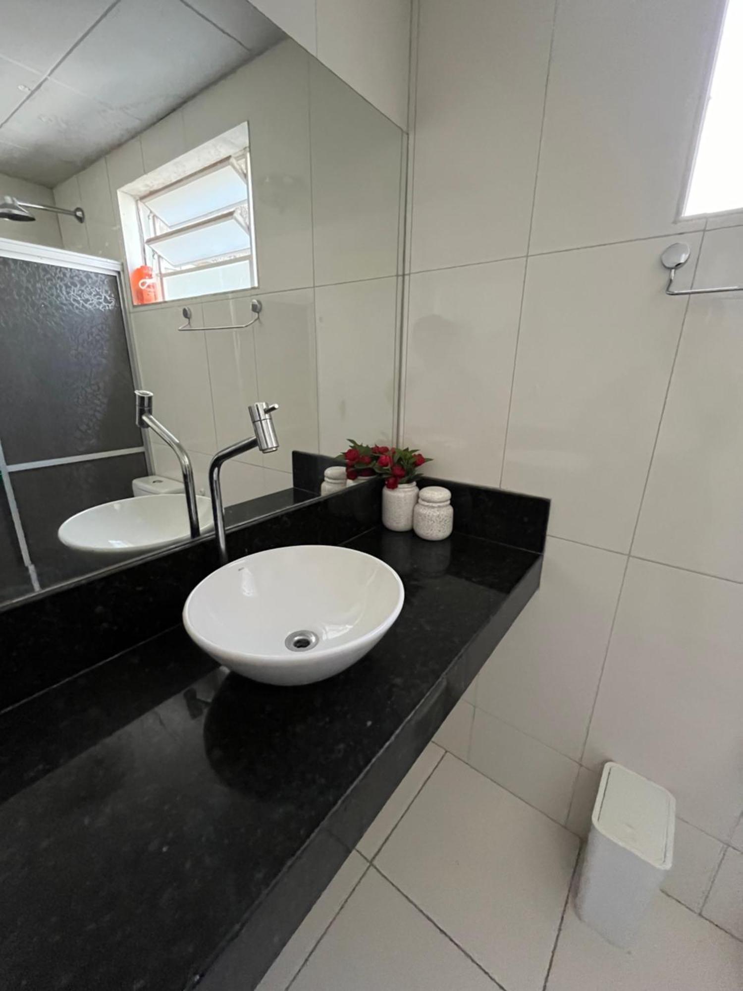 Apartamento Inteiro 特雷西纳 外观 照片